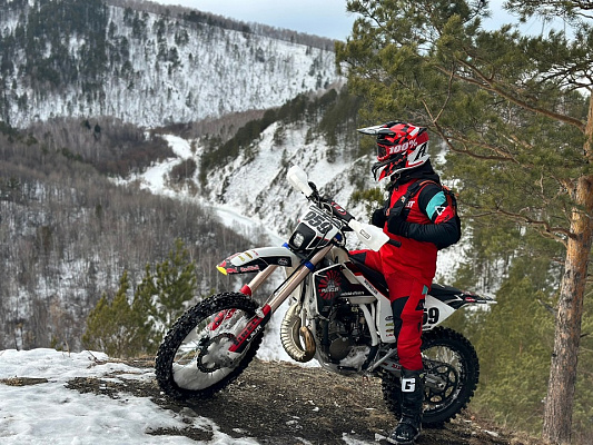 Катание на мотоцикле в Волгограде. ULTRA ПОДАРКИ. Купить катание на мотоцикле в Волгограде. Попробовав езду на мотоциклах, вы получите порцию адреналина и невероятные эмоции. Сервис: UltraPodarki.ru 8 800 505 95 30.. Катание на мотоцикле в Волгограде, прокат мотоциклов Волгоград, катание на мотоциклах, прокат мотоцикла, езда на мотоцикле Волгоград, езда на мотоцикле, мотопрогулка Волгоград, мотопрогулка, поездки на байке, личный мотоцикл, катание на мотоцикле, мотоциклетный шлем, увлечение поездками на мотоцикле, пристрастие к мотоциклам, сертификат на поездку на мотоцикле, прокатиться на мотоцикле, мото-транспорт, мото-треки, мото-поездки, езда на мотоцикле в Волгограде, катание на мотоцикле в Волгограде, мотоклуб в Волгограде
