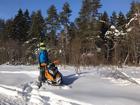 Катание на снегоходах в Волгограде в подарок. Сервис Ultra Подарки
. Подарочный сертификат на катание на снегоходах в Волгограде с друзьями. Закажите прокат снегоходов в подарок для мужчины по привлекательным ценам. Живописные маршруты для езды на снегоходах это отличная возможность активного отдыха. Сервис UltraPodarki.ru 8 800 505 95 30. катание на снегоходах, подарочный сертификат на катание на снегоходе, прокат снегоходов, прокат снегоходов Волгоград, катание на снегоходах Волгоград, езда на снегоходе