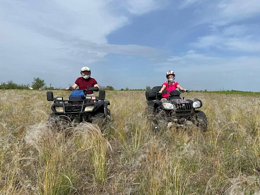 Катание на квадроциклах в Волгограде. Сервис Ultra Подарки. Подарочный сертификат на катание на квадроциклах в Волгограде. Закажите катание на квадроциклах недорого и наслаждайтесь активным отдыхом с друзьями. Выбирайте живописные маршруты для езды на квадроциклах. Сервис UltraPodarki.ru 8800-505-9530. Катание на квадроциклах, Прокат квадроциклов, езда на квадроцикле, прокат квадроциклов Волгоград, катание на квадроциклах Волгоград, Катание на квадроциклах зимой, Катание на квадроциклах летом, Сертификат на катание на квадроциклах 

