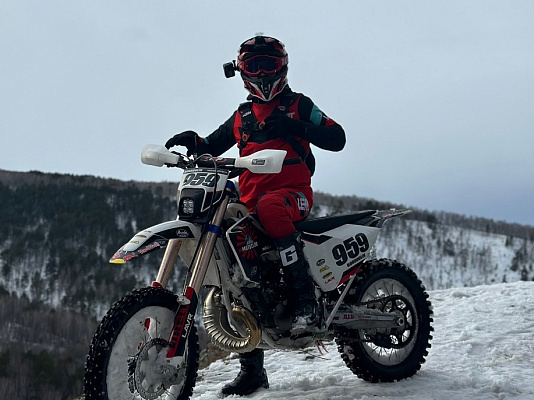 Катание на мотоцикле в Волгограде. ULTRA ПОДАРКИ. Купить катание на мотоцикле в Волгограде. Попробовав езду на мотоциклах, вы получите порцию адреналина и невероятные эмоции. Сервис: UltraPodarki.ru 8 800 505 95 30.. Катание на мотоцикле в Волгограде, прокат мотоциклов Волгоград, катание на мотоциклах, прокат мотоцикла, езда на мотоцикле Волгоград, езда на мотоцикле, мотопрогулка Волгоград, мотопрогулка, поездки на байке, личный мотоцикл, катание на мотоцикле, мотоциклетный шлем, увлечение поездками на мотоцикле, пристрастие к мотоциклам, сертификат на поездку на мотоцикле, прокатиться на мотоцикле, мото-транспорт, мото-треки, мото-поездки, езда на мотоцикле в Волгограде, катание на мотоцикле в Волгограде, мотоклуб в Волгограде
