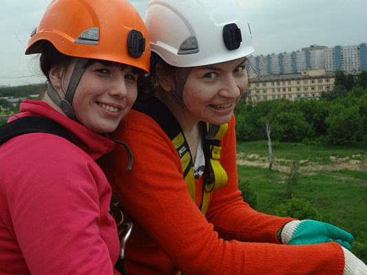 Роупджампинг - прыжки с верёвкой в Волгограде. Подарочные сертификаты Ultra Подарки. Роупджампинг в Волгограде - Экстремальный оригинальный подарок или подарочный сертификат на Роупджампинг - прыжки с верёвкой. Сервис UltraPodarki.ru 8-800-505-95-30. роупджампинг Волгоград, прыжок веревка Волгоград, роупджампинг, прыжок веревка, прыжок с веревкой, Подарок, подарочный сертификат, экстрим, экстремальный подарок